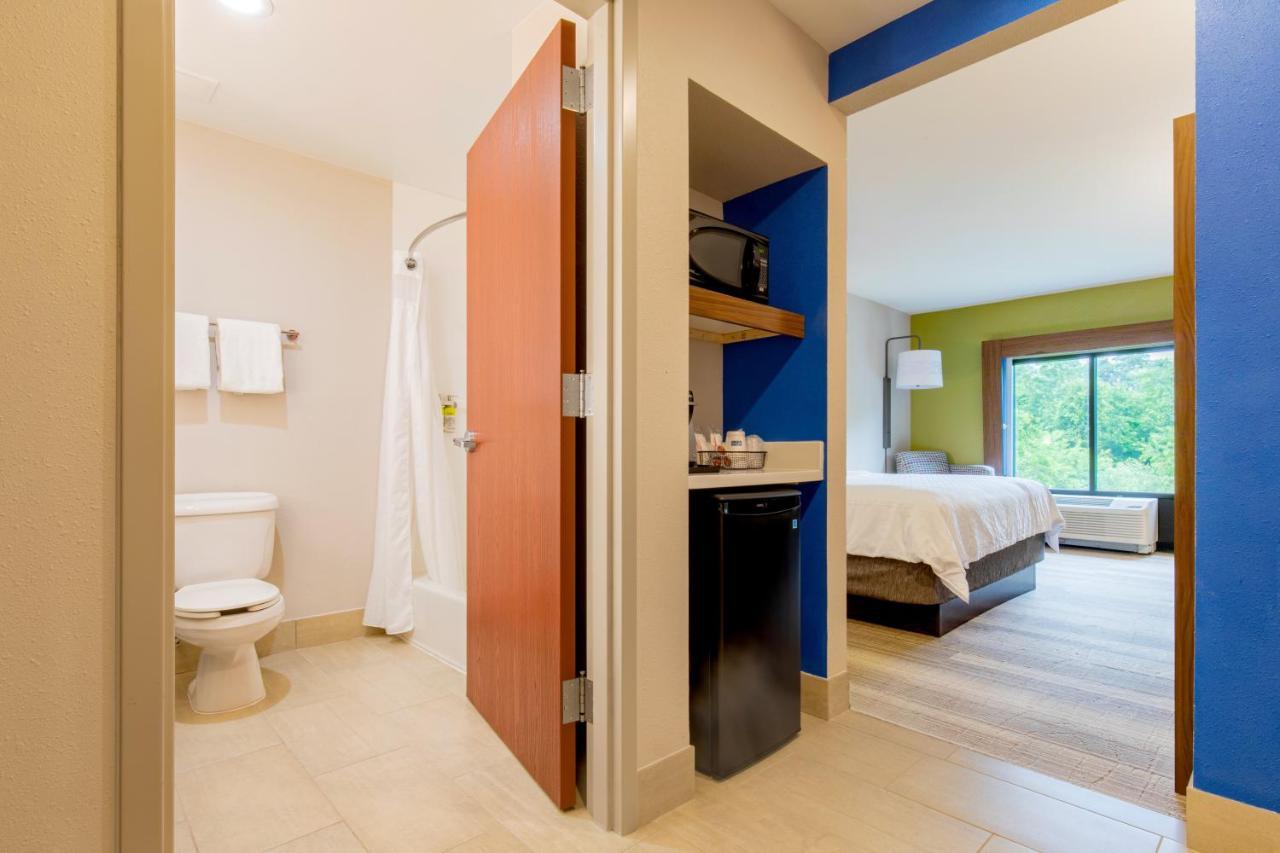 Holiday Inn Express Johnson City By Ihg מראה חיצוני תמונה