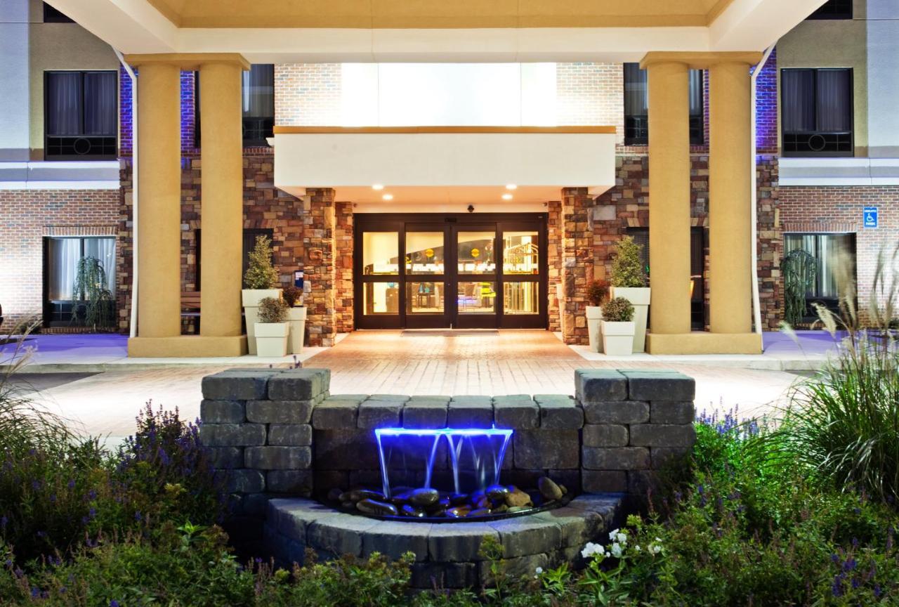 Holiday Inn Express Johnson City By Ihg מראה חיצוני תמונה